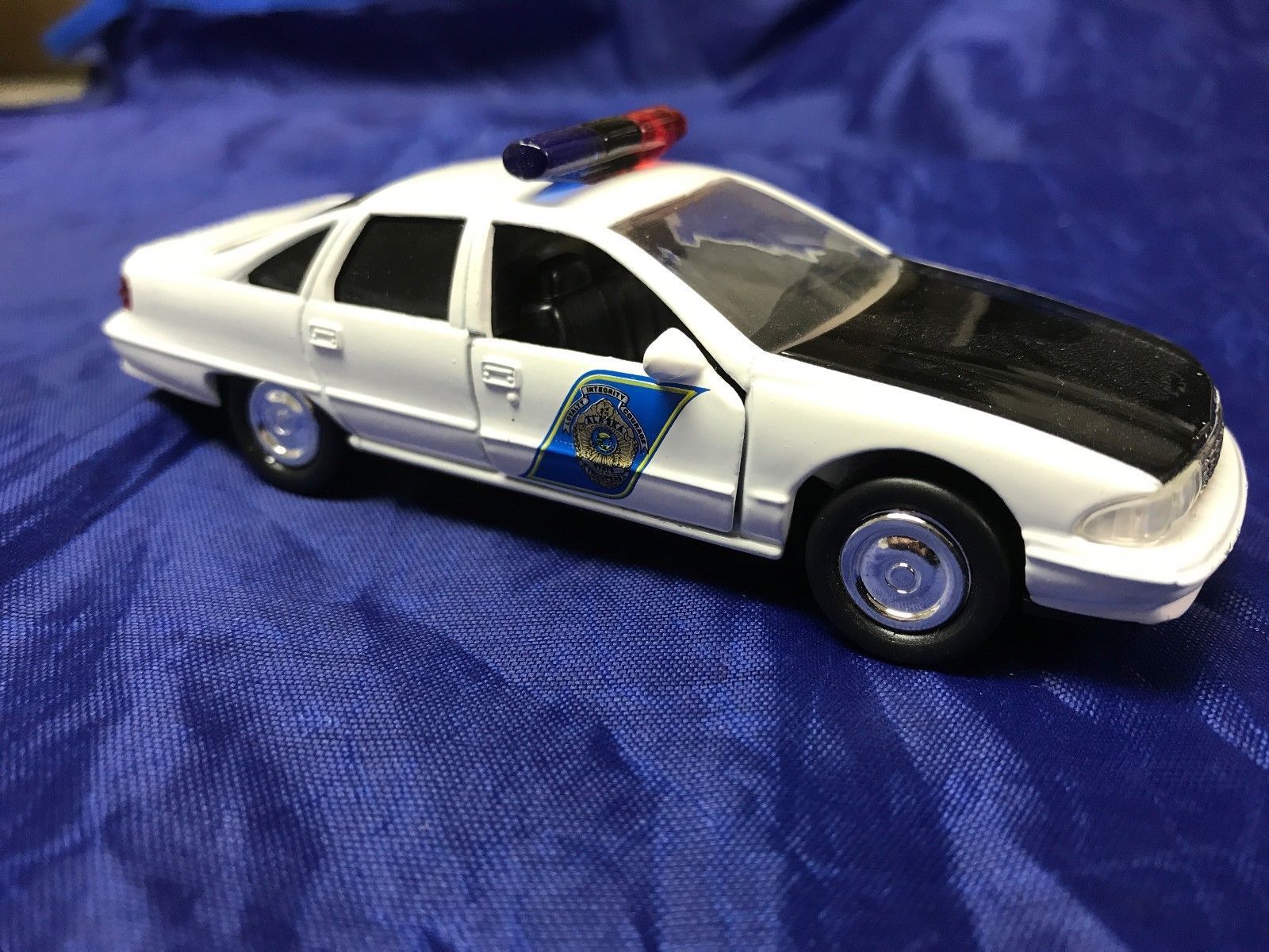 Road Champs 1:43 Scale 1996 Police Series Chevry Caprice VERMONT STATE POLICE 
