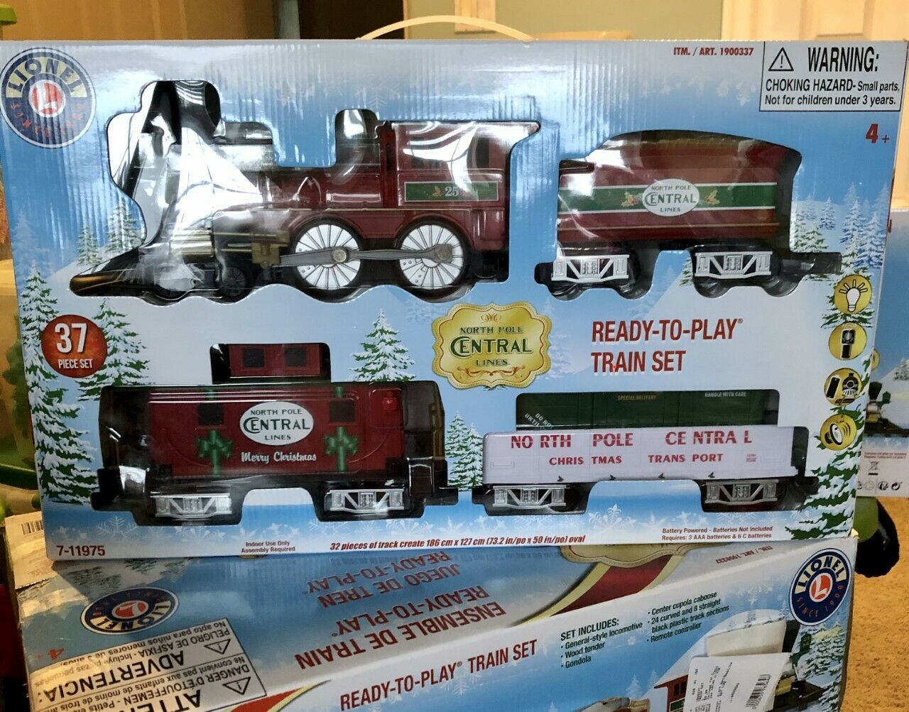 lionel north pole central christmas train set