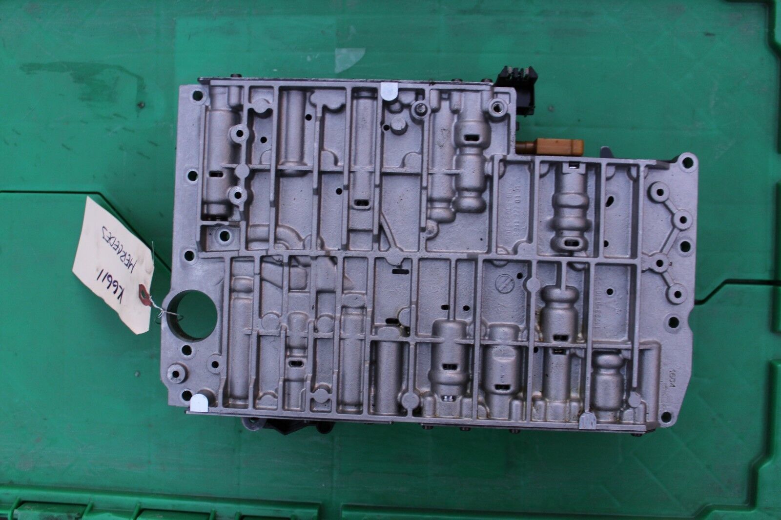 20002002 MERCEDESBENZ W220 S500 TRANSMISSION VALVE BODY CONTROL ASSY