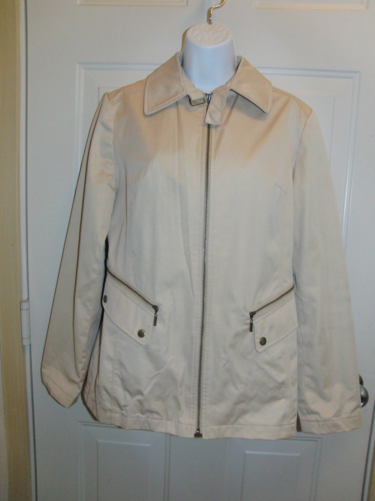 Dana Buchman Beige Zipper Jacket With Animal And 49 Similar Items