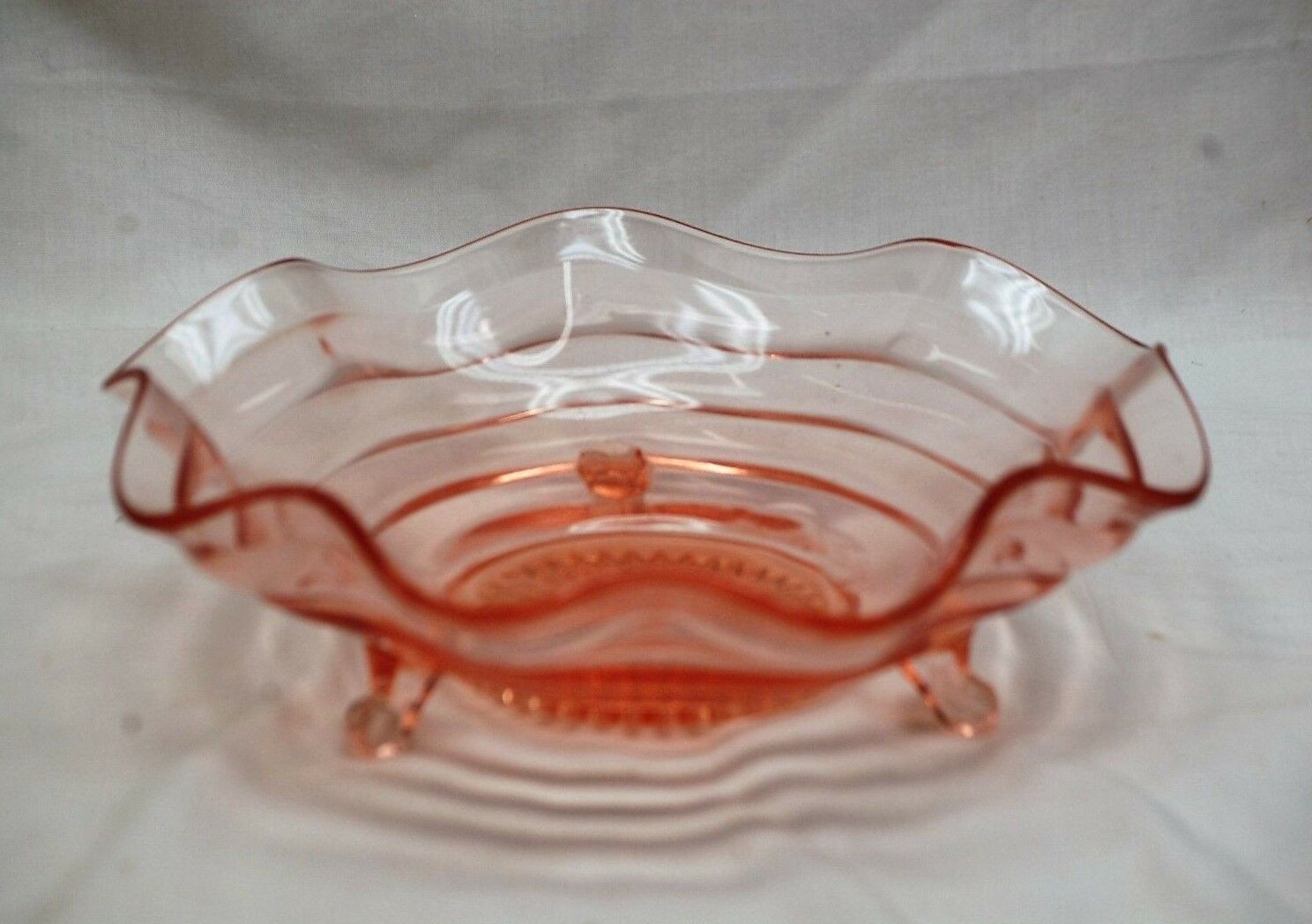 Primary image for Old Vintage Pink Fenton Art Glass Bowl Wide Ribbed Elegant 3 Footed w Ruffle Top