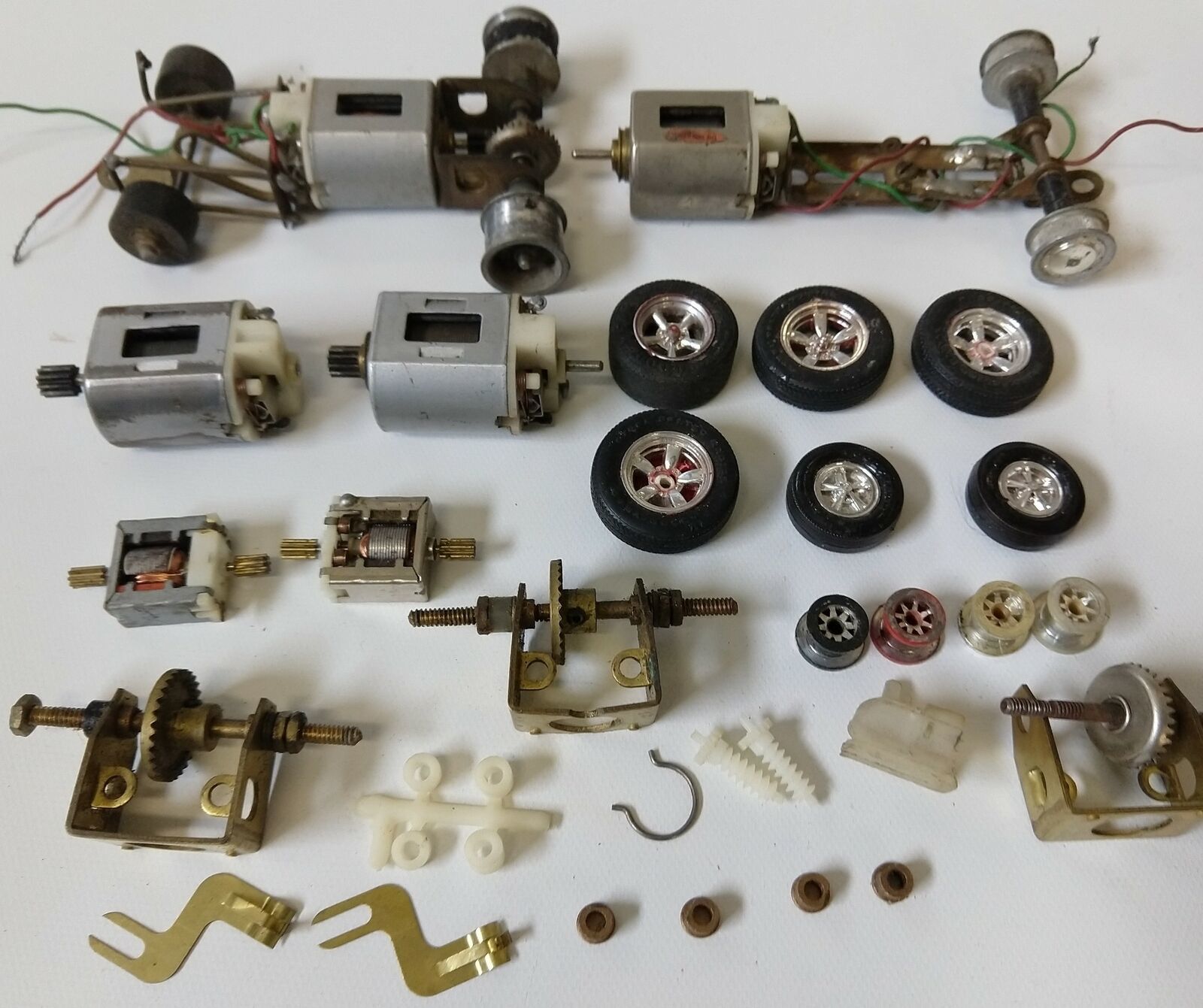 Lot of 30 Slot car parts 124 and 132 scale. Great for parts and