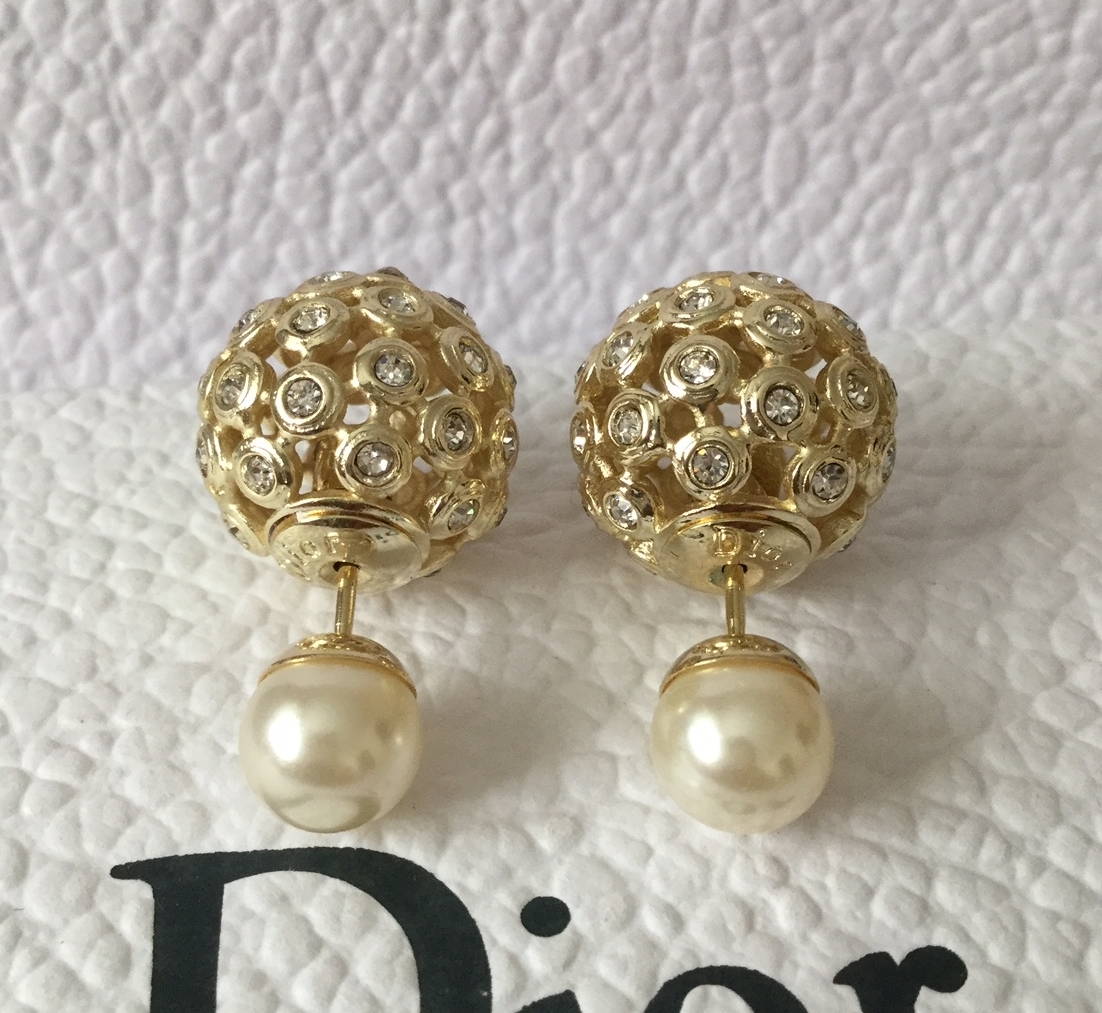 DIOR TRIBALE Mise en Dior Tribal Earrings WHITE CRYSTAL Authentic ...