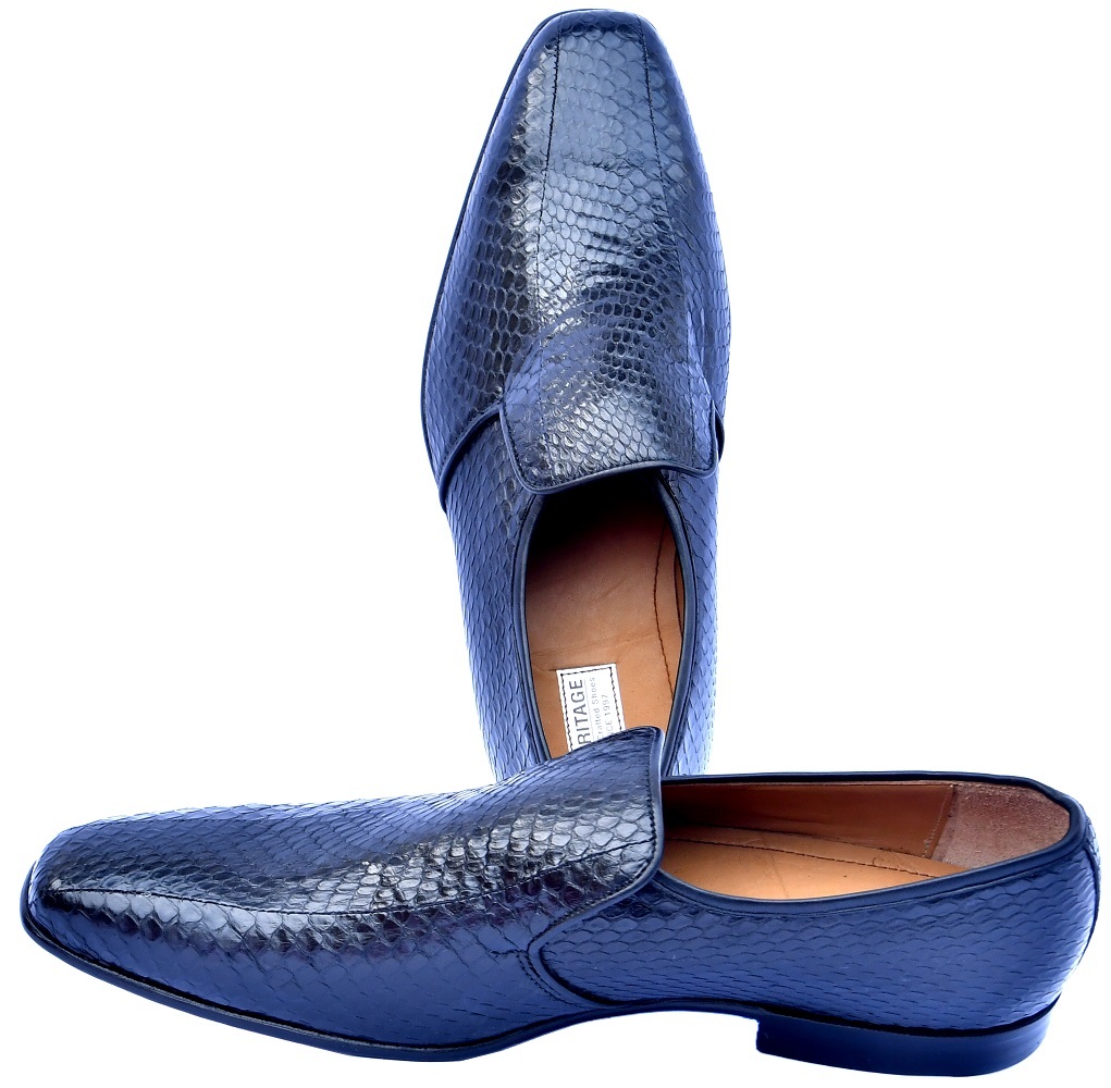 moccasin snake shoe