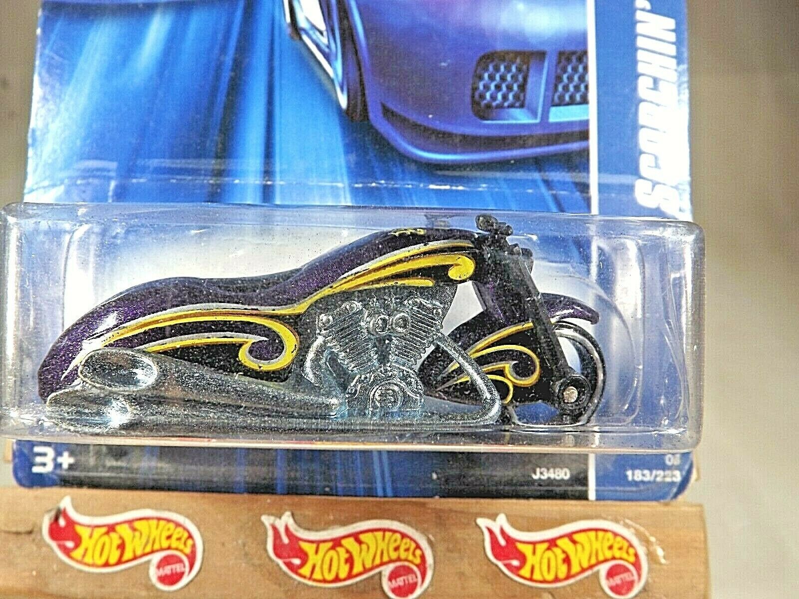 2006 Hot Wheels 183 SCORCHIN SCOOTER Purple Variant Black Forks