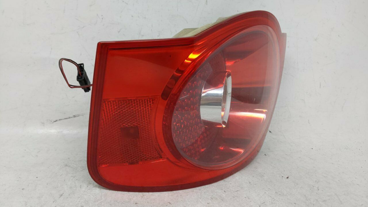 20052007 Volkswagen Jetta Passenger Right Side Tail Light Taillight
