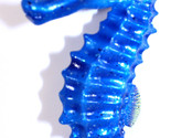 S l1600 2 thumb155 crop
