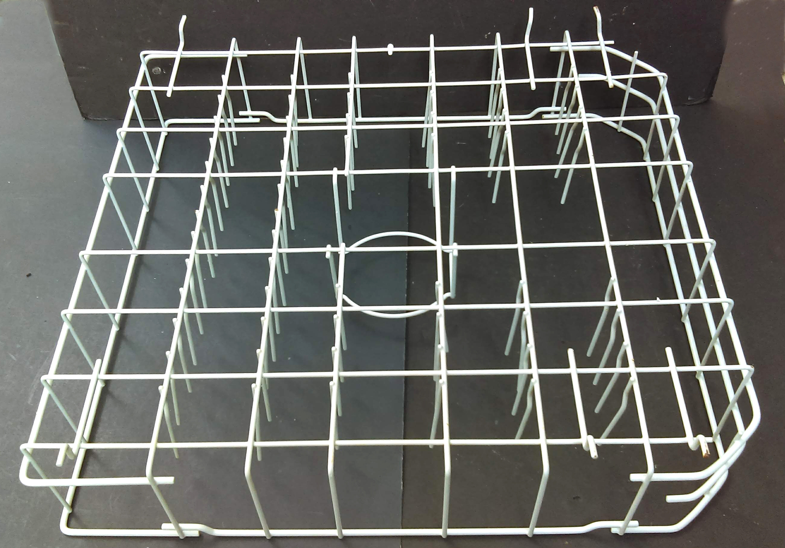 GE/Hotpoint/Kenmore Dishwasher Lower Dish Rack WD28X10284 Dishwasher