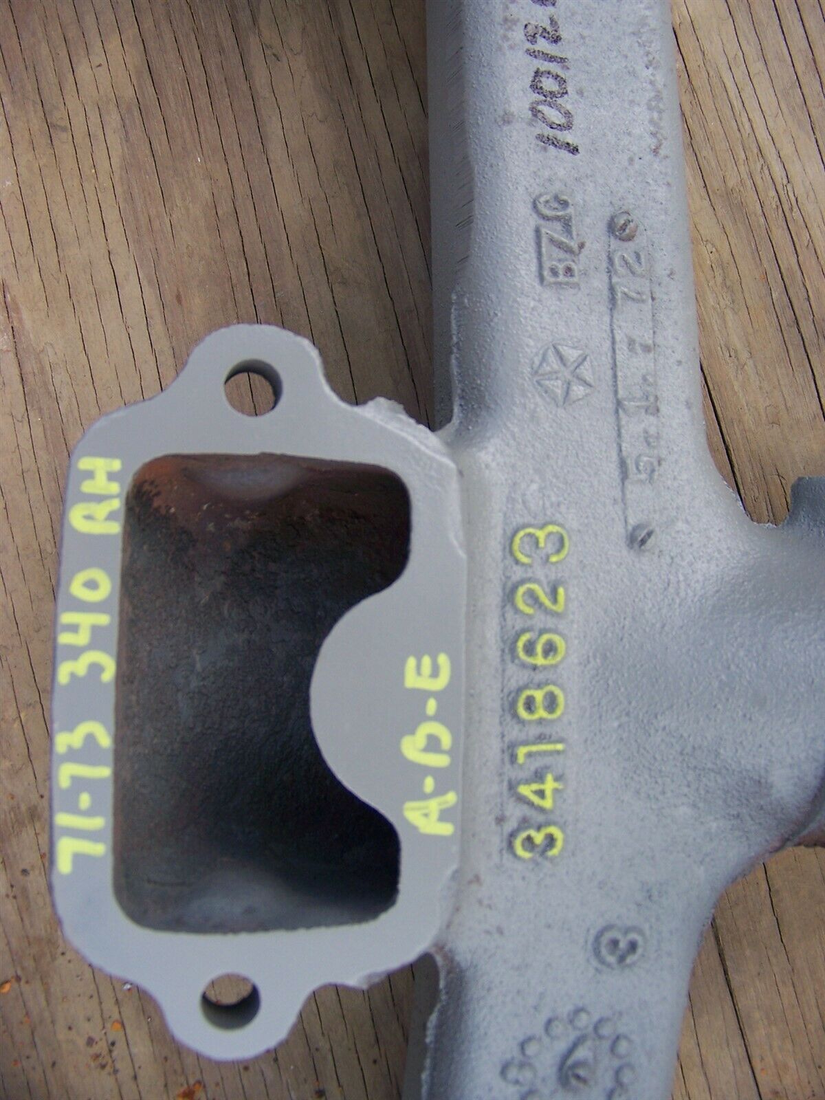 1971 72 73 DODGE CHALLENGER PLYMOUTH CUDA RH 340 EXHAUST MANIFOLD OEM