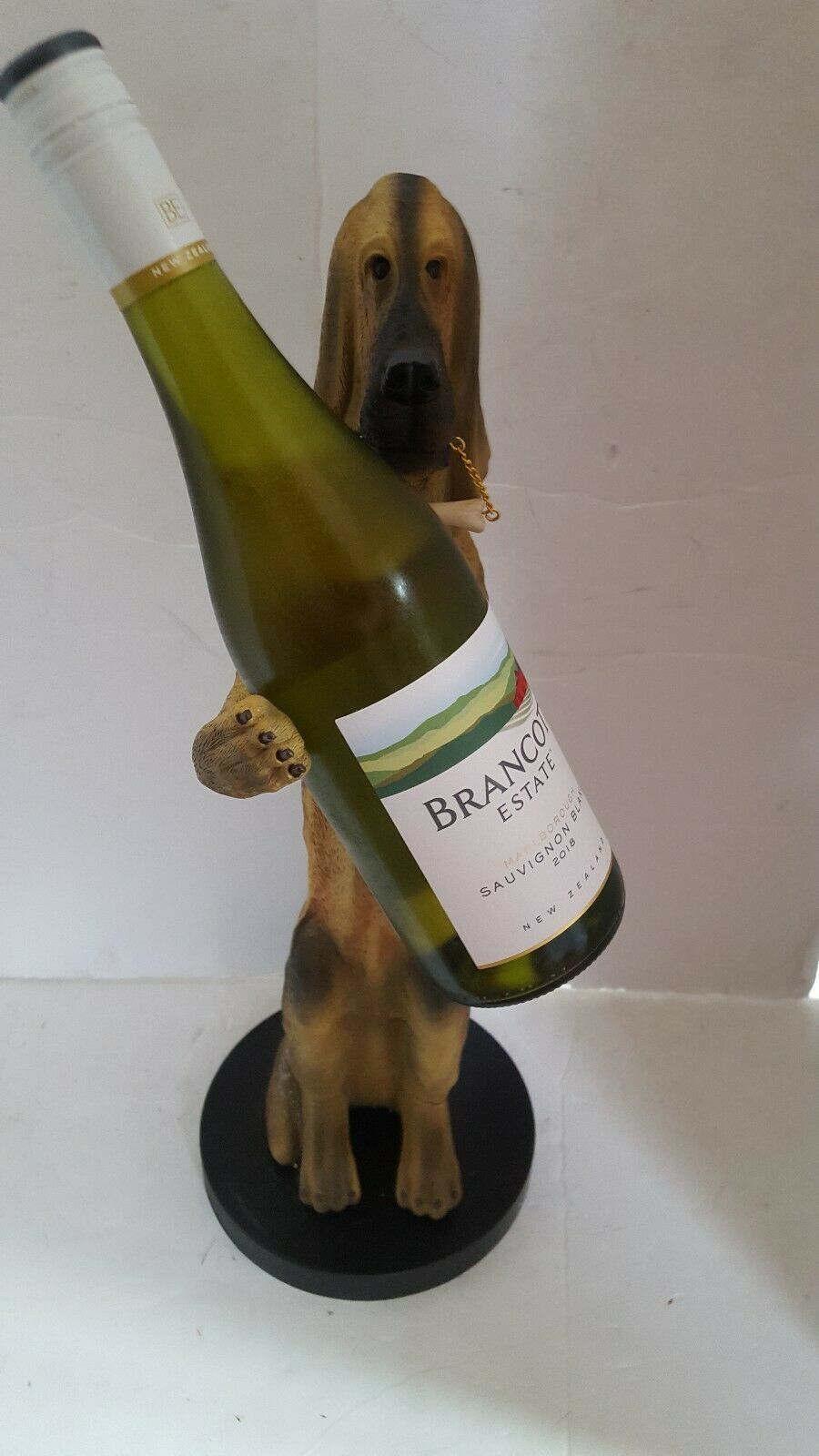 Bombay Company Sir Hawthorne the Hound Dog Butler Wine Bottle Holder ...