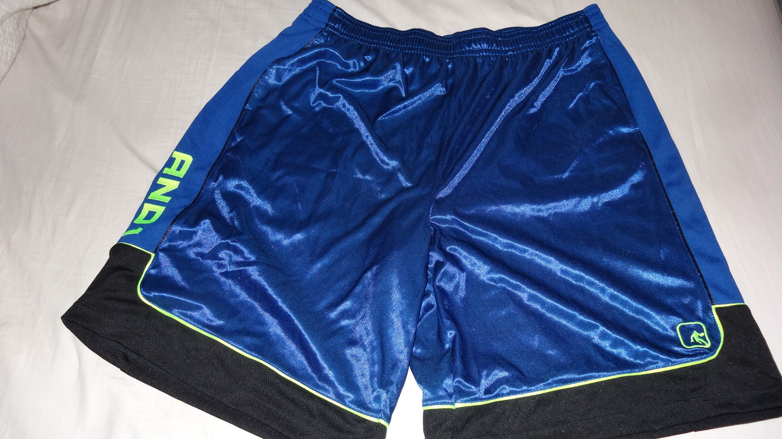 AND1 basketball shorts with pockets blue size 3XL - Athletic Apparel