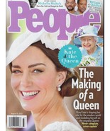 BRAND NEW People Magazine  The making of a Queen  August 15th 2022 FREE ... - $7.91
