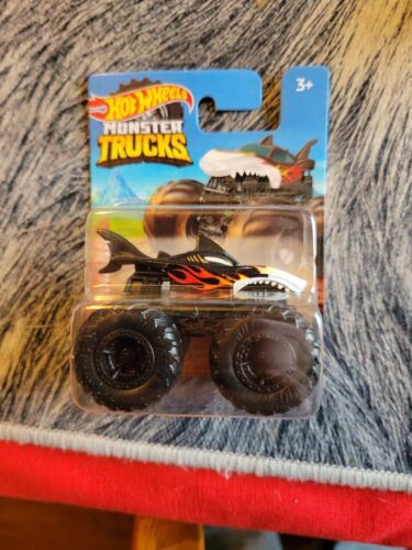 Hot Wheels Monster Trucks Lava Shark Car Truck 2022 Black With Flames ...