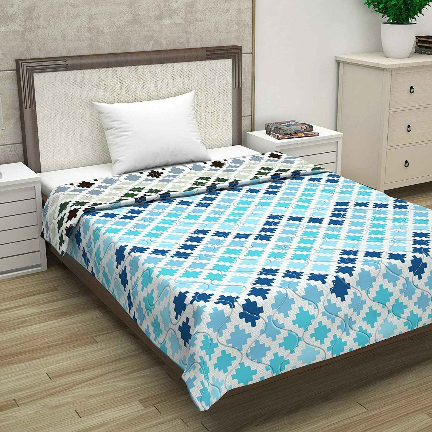 Single Size Reversible Printed Comforter for AC & Mild Winter, Sky Blue& Brown
