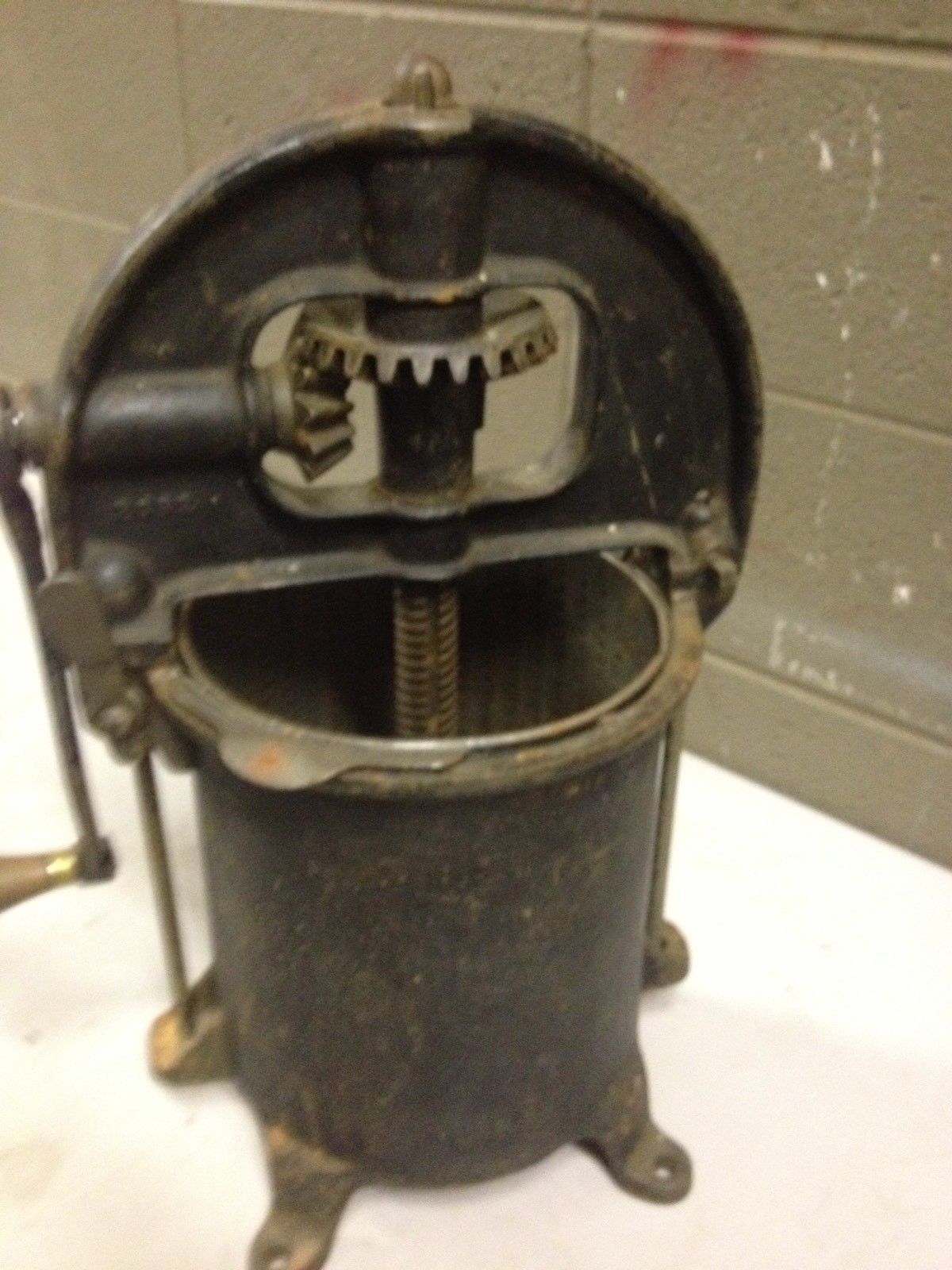 Antique Enterprise 2092 6 Quart Qt Lard Press Sausage Stuffer Cast Iron