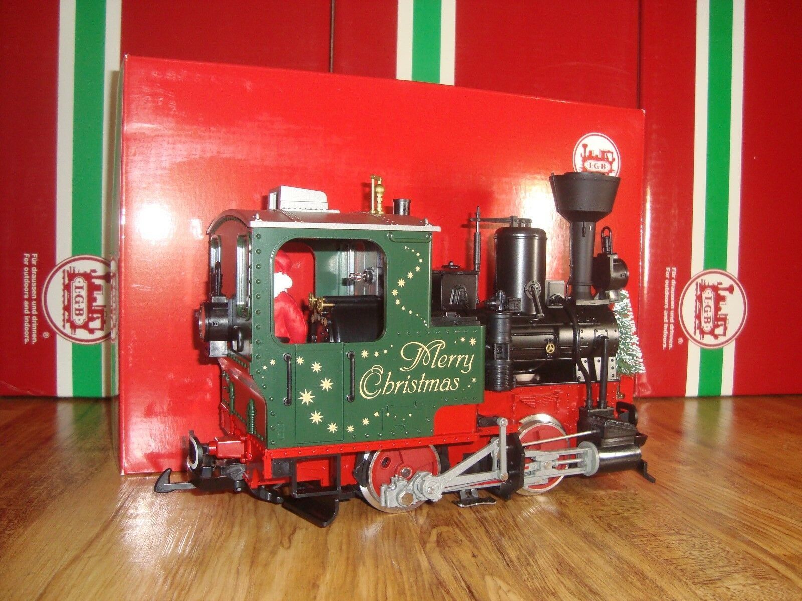 LGB 20215 GREEN CHRISTMAS STAINZ STEAM LOCO WITH SMOKE LIGHTED TREE ...