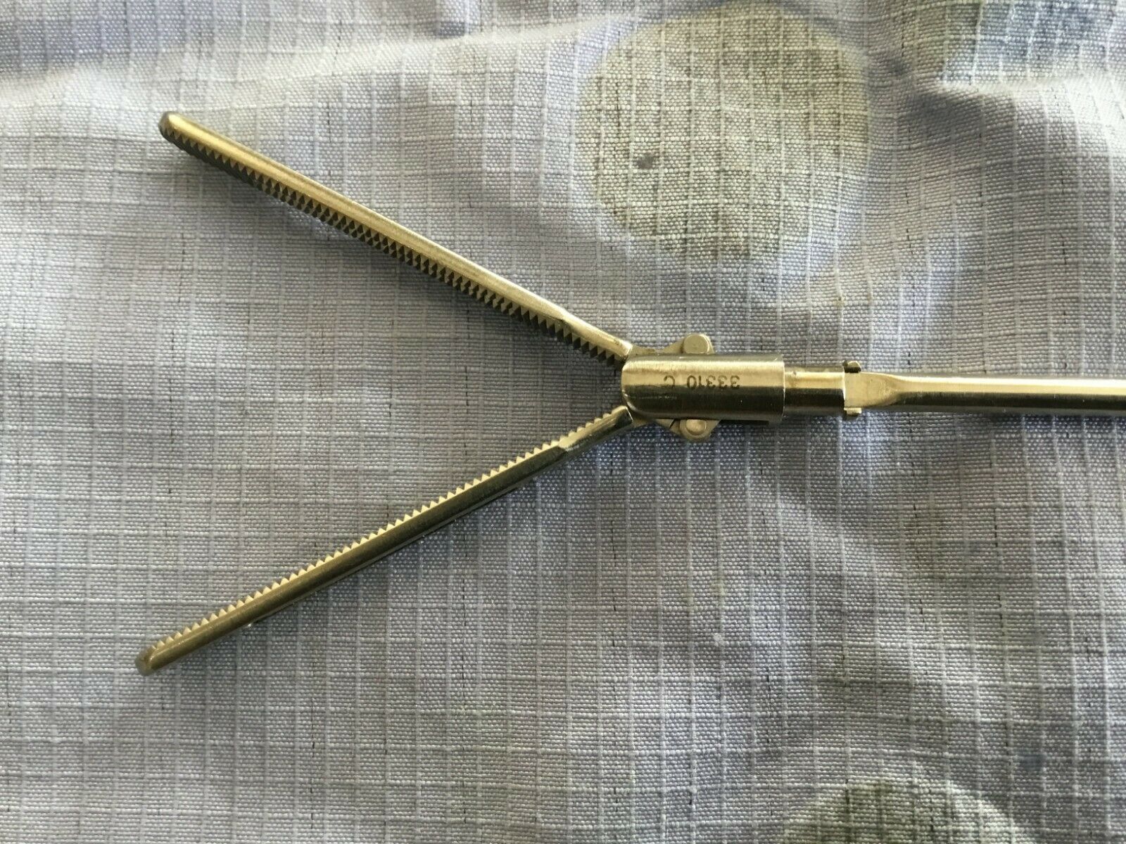 Karl Storz 33310C Clickline Bowel Grasper Insert, Fenestrated Double Action Jaws Everything Else