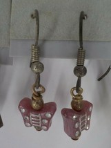 DANGLE BUTTERFLY EARRINGS FISHHOOK DULL LAVENDER W/ SILVER DOTS FASHION ... - $4.99