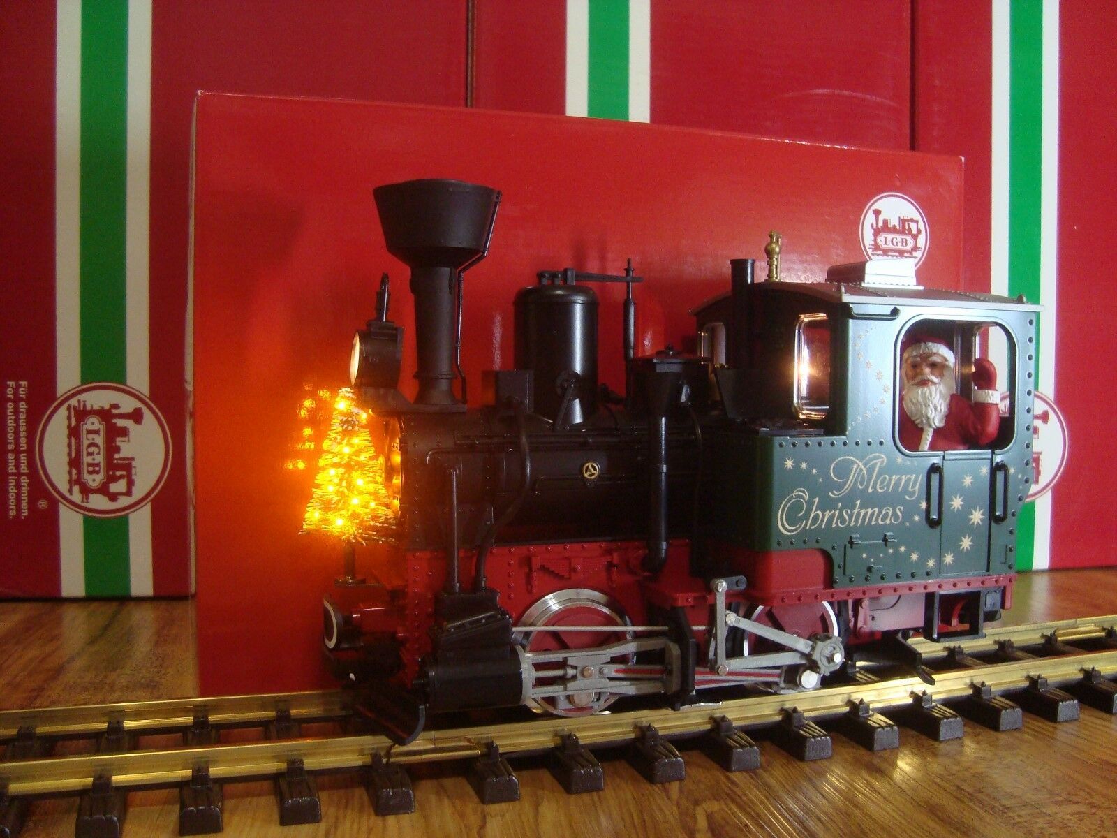 LGB 20215 GREEN CHRISTMAS STAINZ STEAM LOCO WITH SMOKE LIGHTED TREE ...