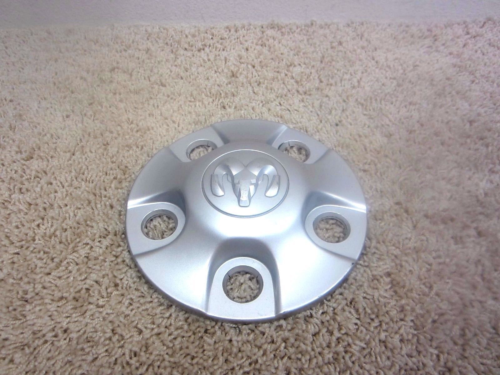 2013 - 2016 DODGE RAM 1500 OEM WHEEL SILVER CENTER CAP 1XP54TRMAA #64 ...