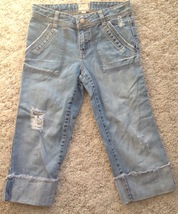 Old Navy Blue Denim Capri Jeans Girls Size 10 Distressed 4 Pocket - $8.86