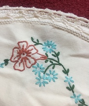 Vintage 30s Embroidered Floral Pillowcase with crocheted edge image 3
