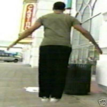 LEVITATE YOURSELF David Blaine Magic Illusion SEEN ON TV See Demo FREE D... - $13.99