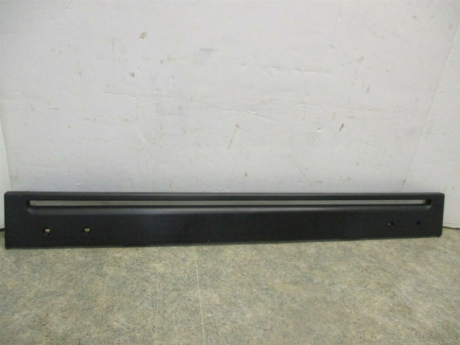 KENMORE OVEN /MICROWAVE VENT TRIM PART WB07T10058 Major Appliances