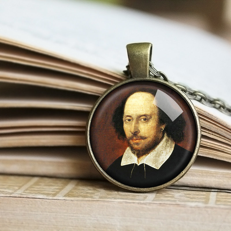 William Shakespeare Necklace, Shakespeare Pendant, Gift for writers, Authors