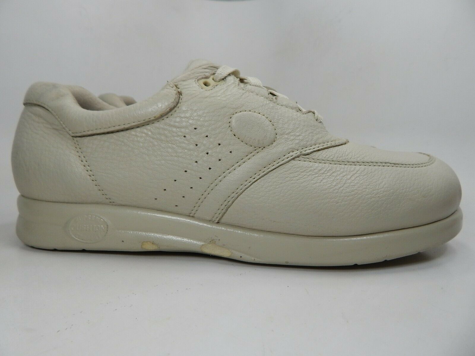 Soft Spots Supremes Gran Prix 13 2E WIDE Men's Walking Shoes Off White ...