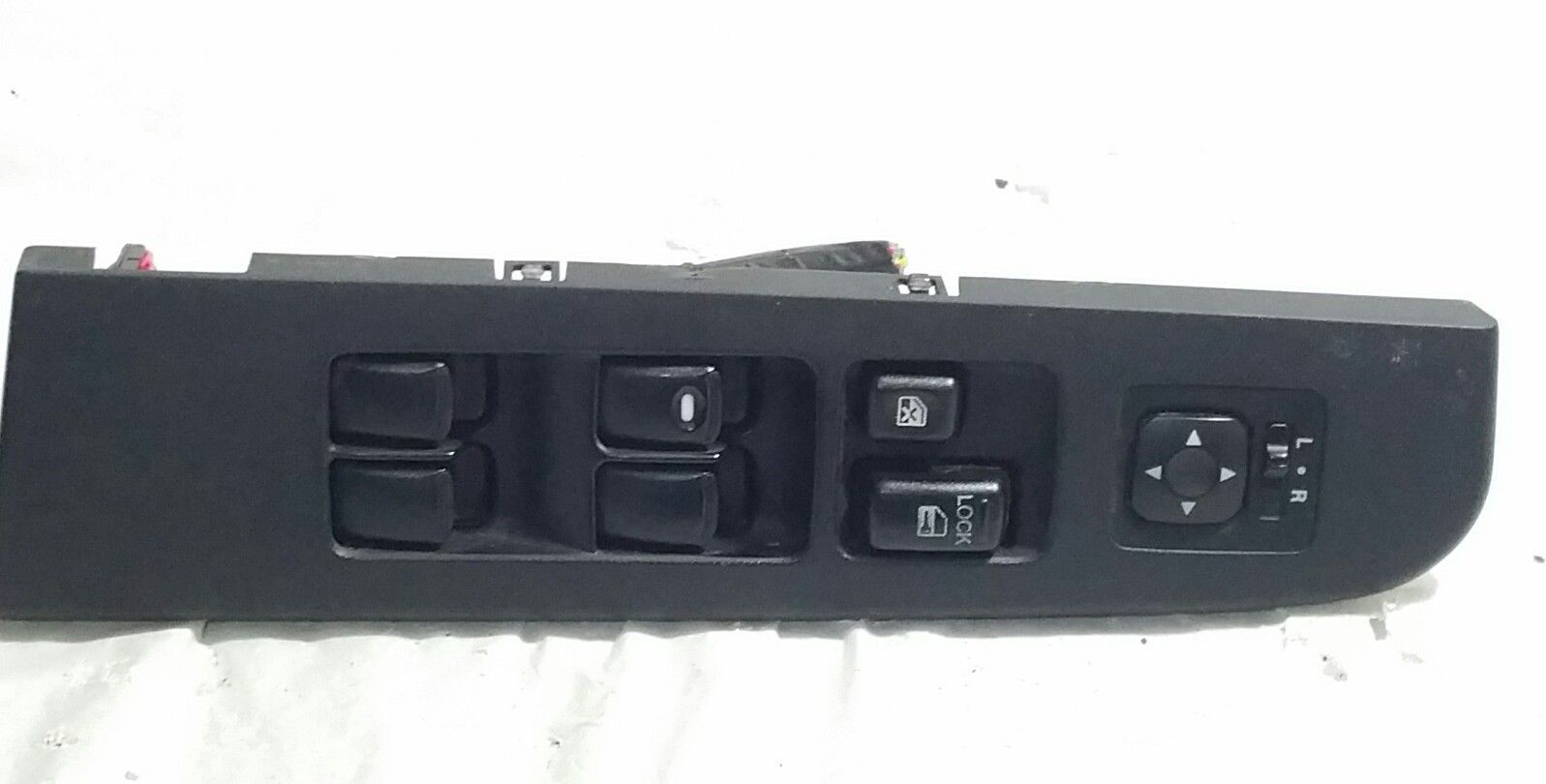 04 08 MITSUBISHI ENDEAVOR DRIVER LEFTSIDE MASTER POWER WINDOW SWITCH
