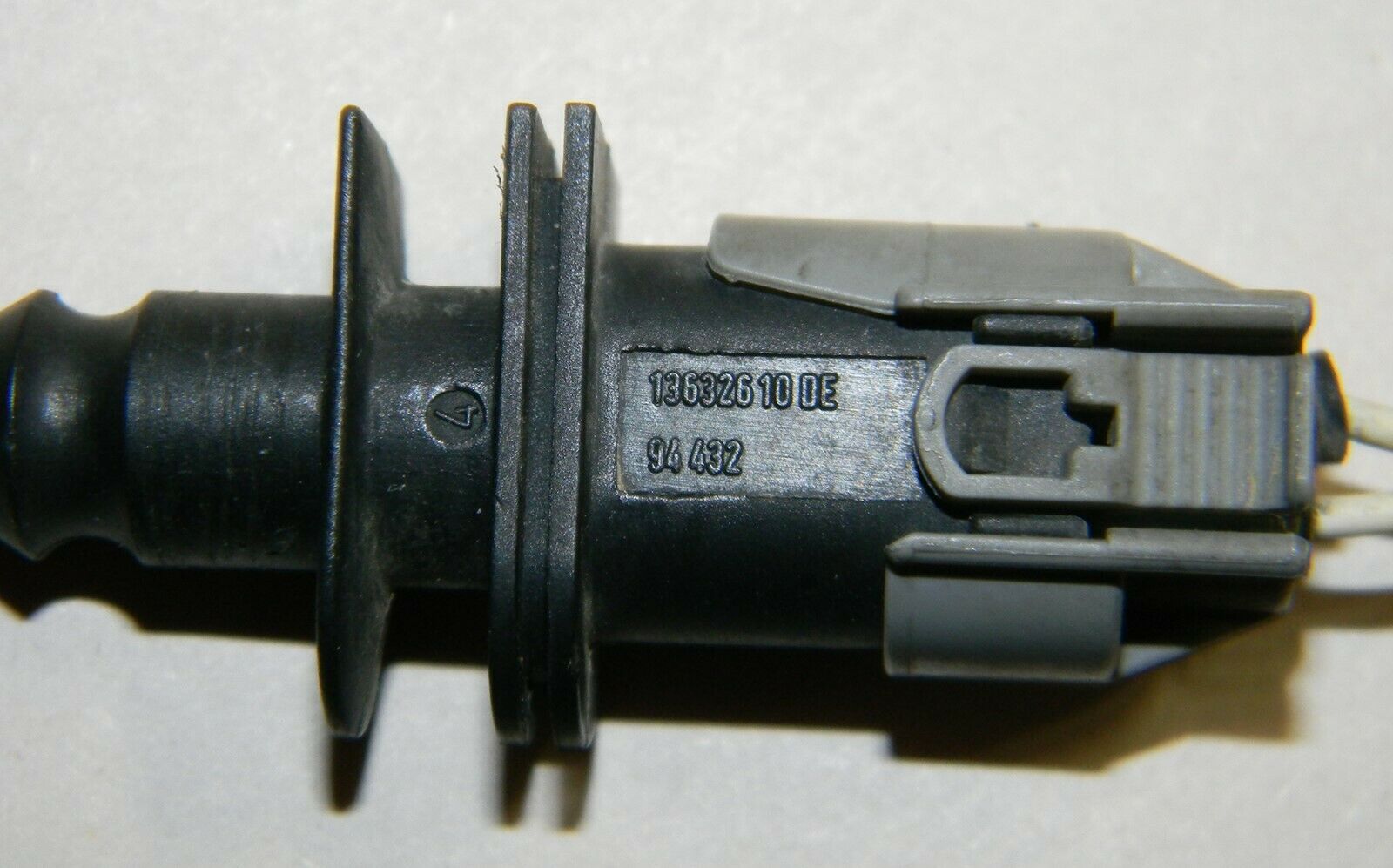 BMW E38 E39 E46 E53 E90 325Ci 330i M3 540i M5 X5 Z4 Ambient Temperature