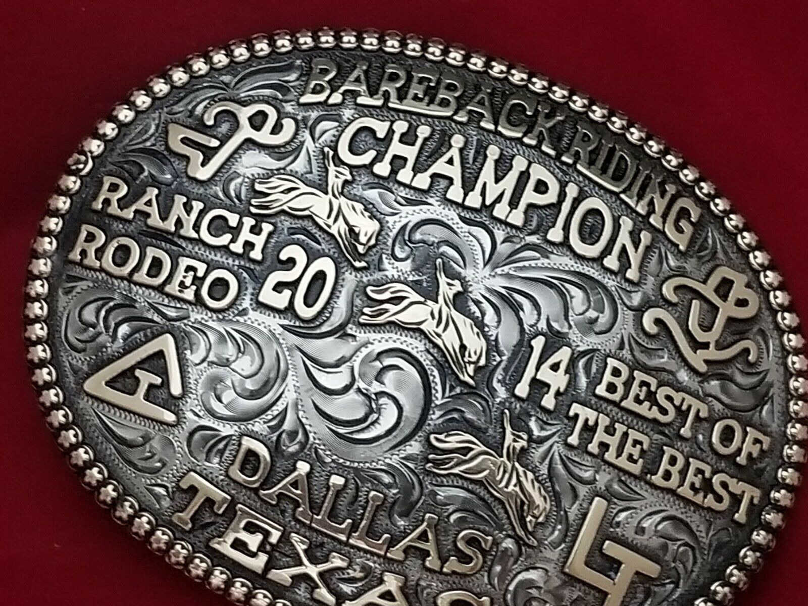 2014 Rodeo Trophy Belt Buckle~dallas Texas Bareback Champion Vintage 