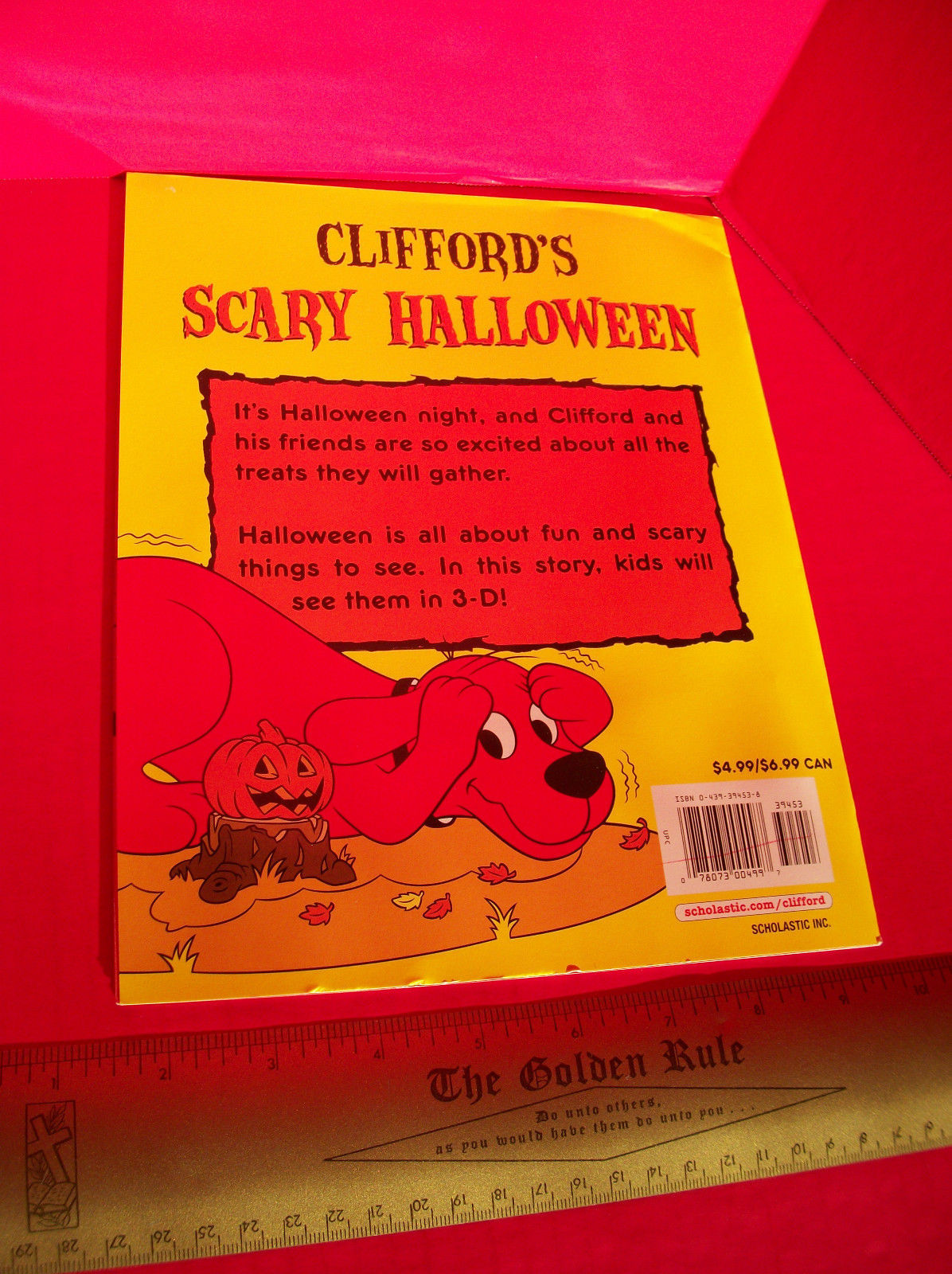 Clifford Holiday Fun Book Scholastic Big Red and 50 similar items