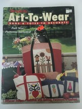 Simplicity Art To Wear Bags and Totes to Decorate Sewing Quilting Patterns - $9.99