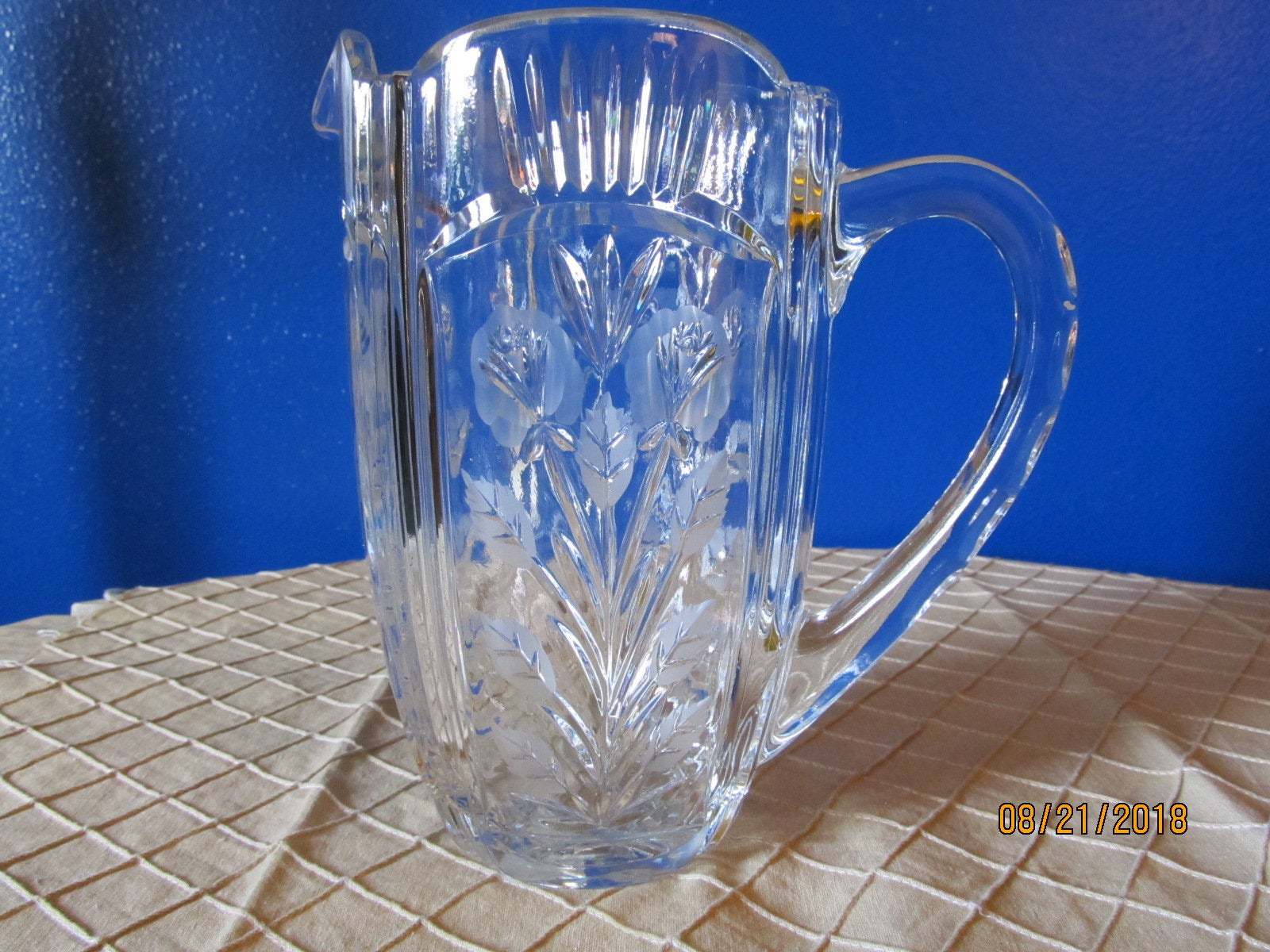Beautiful Crystal Clear Cut & Etched Glass Water Juice Milk Pitcher 8 1