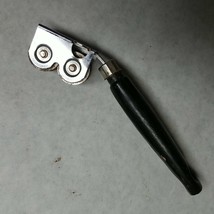 S l1600 thumb200