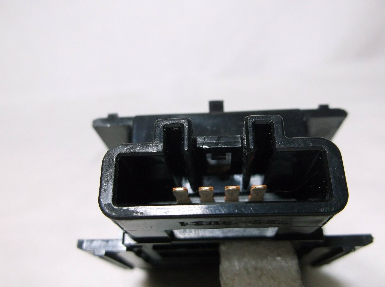 0308 TOYOTA COROLLA HAZARD/ WARNING/ FLASHERS LIGHTS SWITCH/ BUTTON