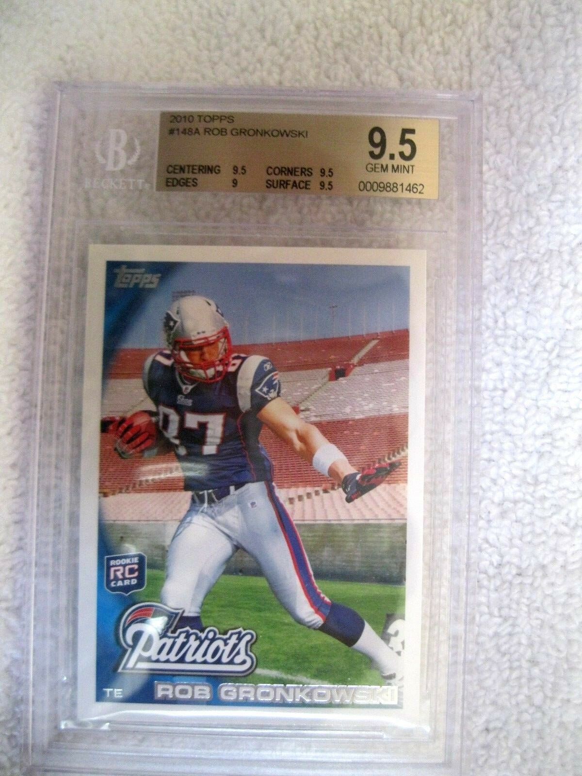 Rob Gronkowski 2010 Topps Rookie Card #146 GEM MINT BGS 9.5-Patriots ...