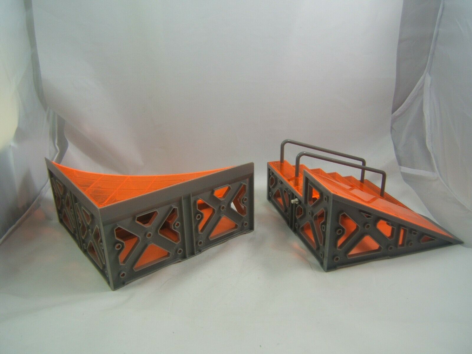 tony hawk mini skateboard ramps