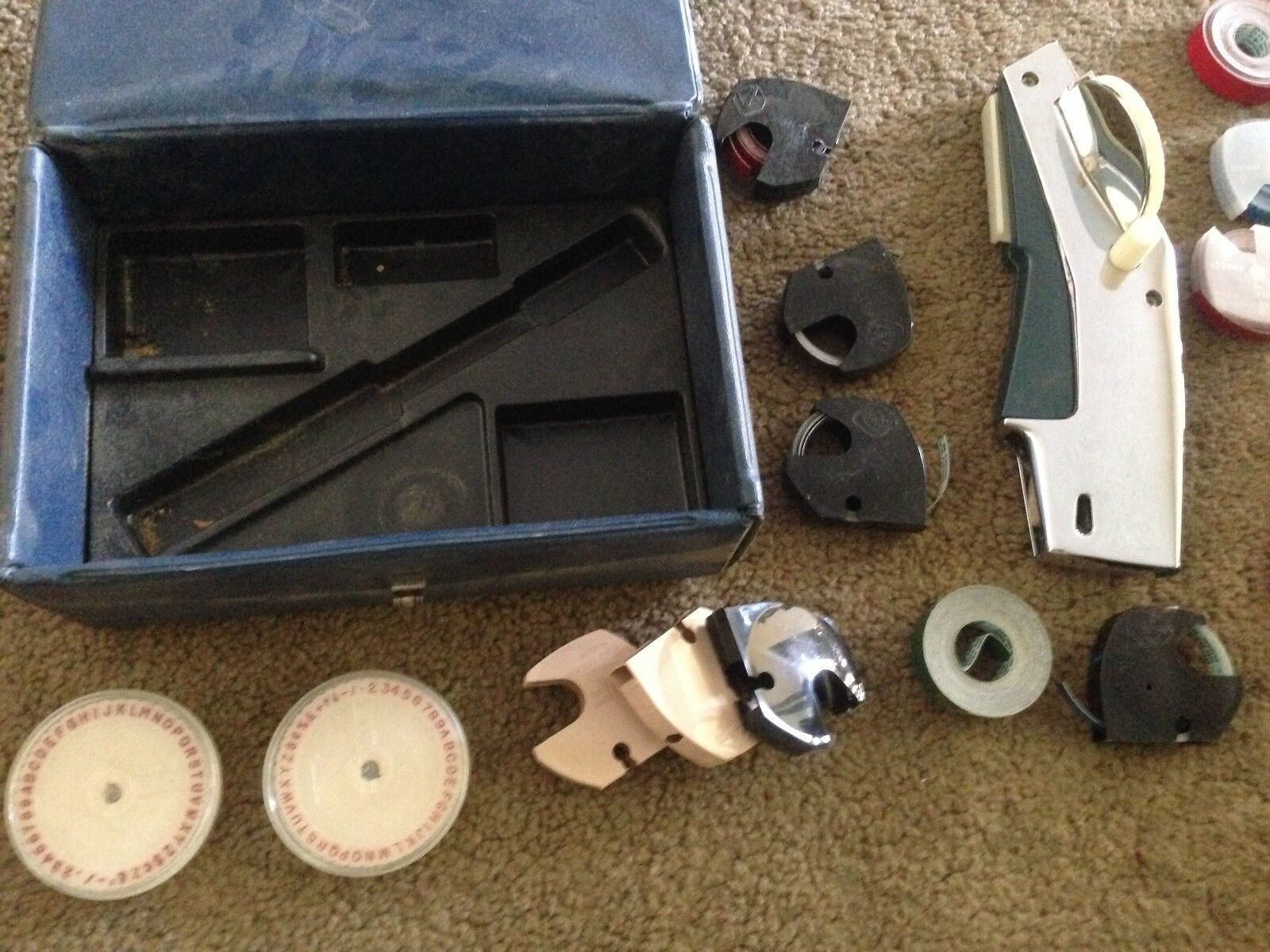 Vintage Dymo Label Maker plus extra label tape Label Makers