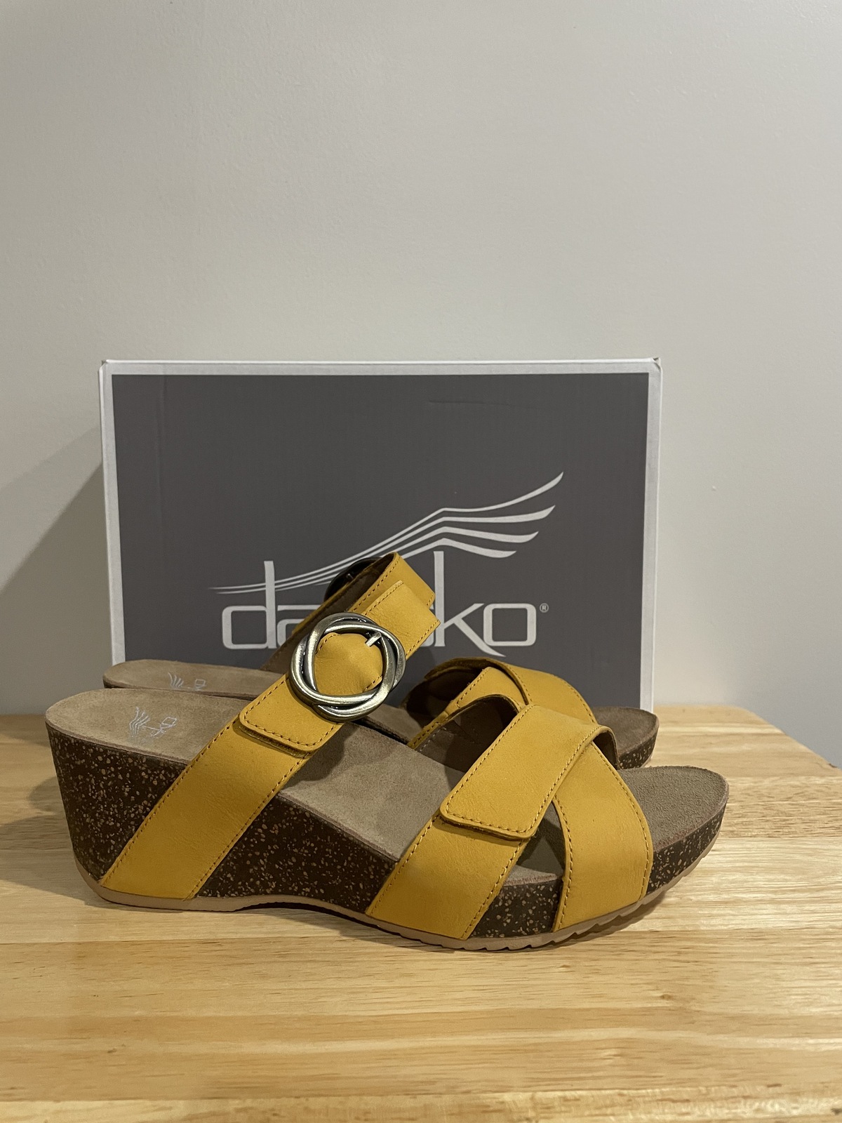 dansko susie mango