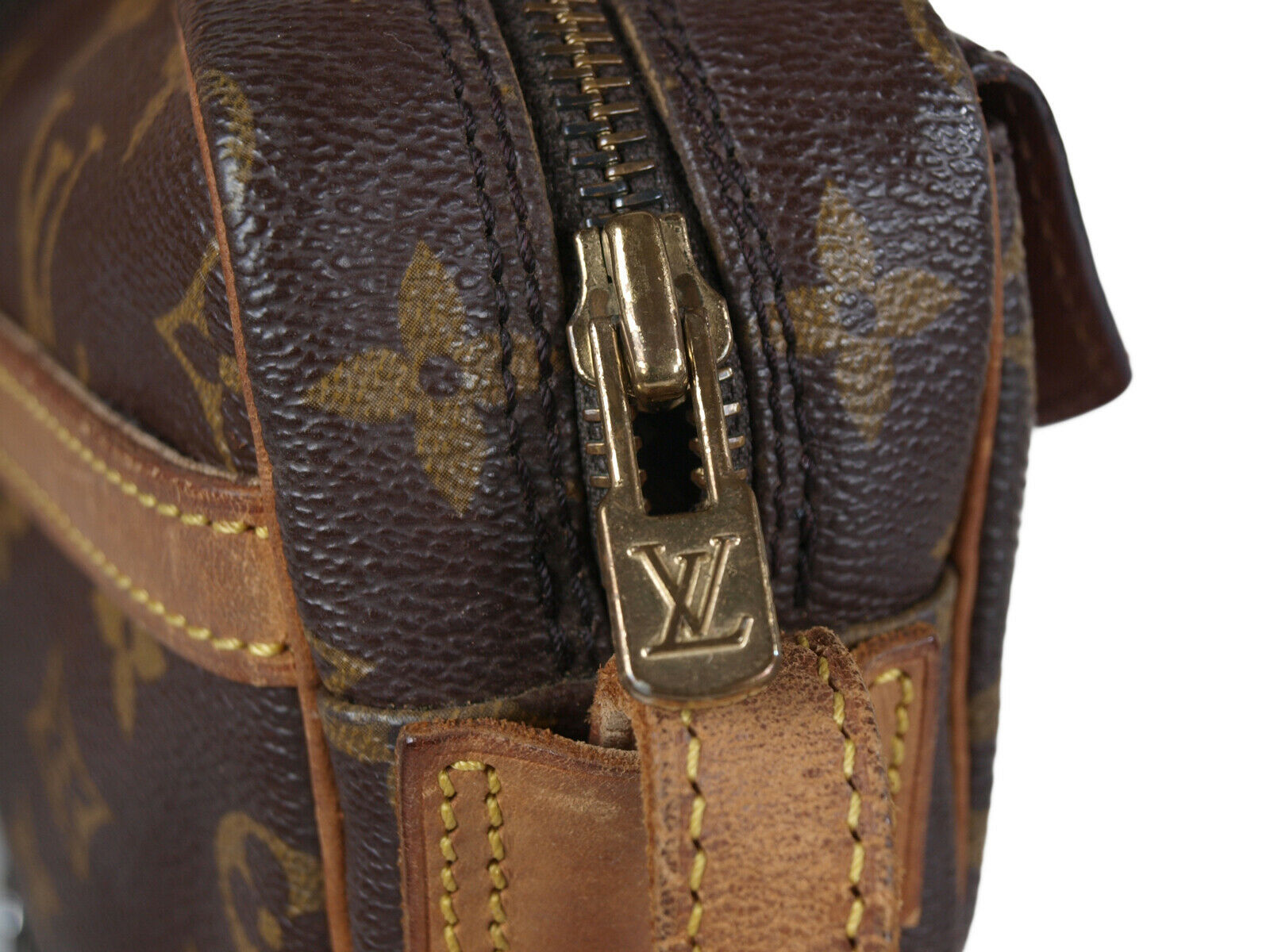 LOUIS VUITTON Jeune Fille GM Monogram Crossbody Shoulder Bag No.1007-e
