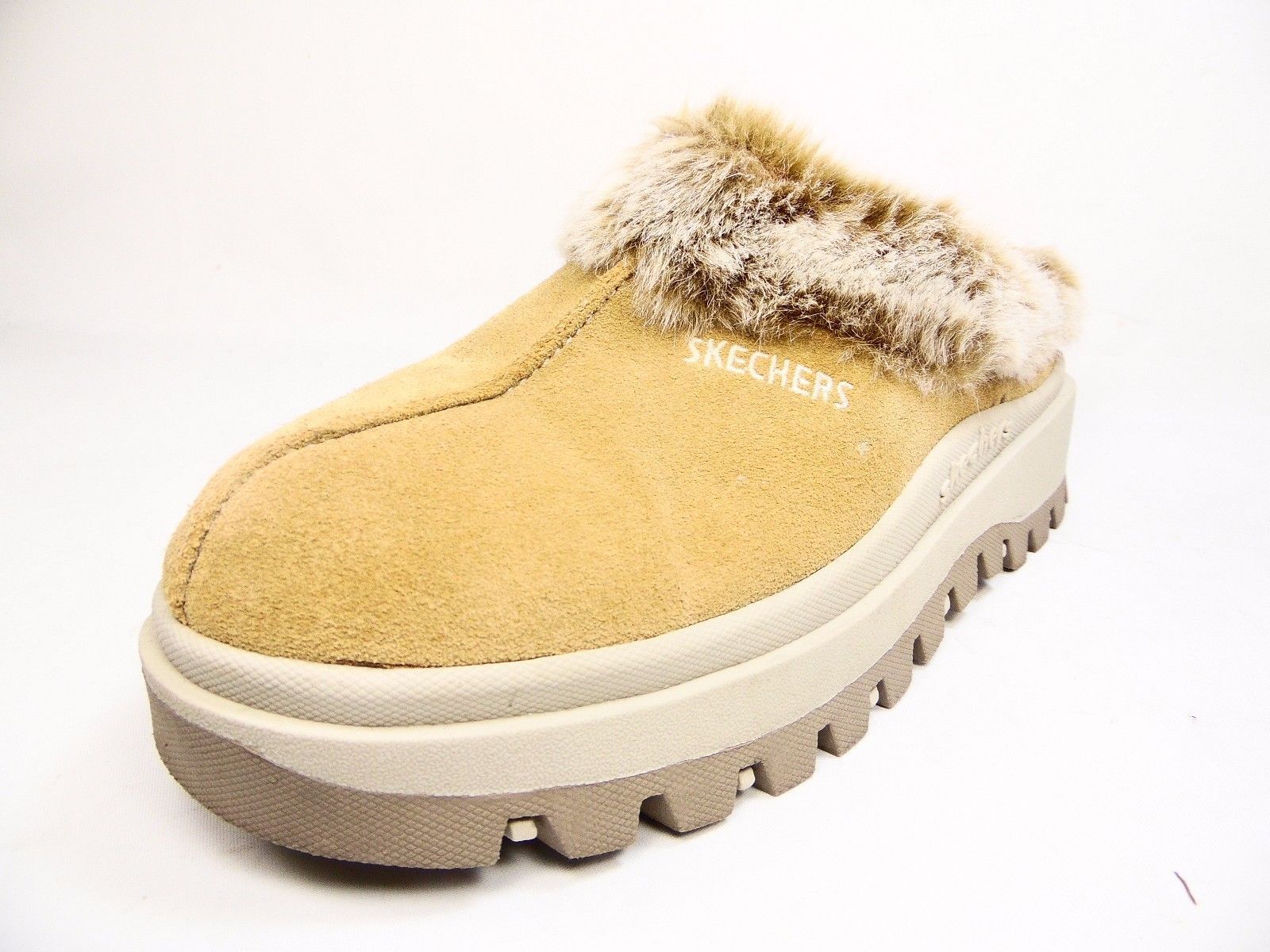 skechers fortress clog slipper