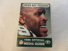 1996 Green Bay Packers Official Media Guide Book Reggie White on cover - $29.70