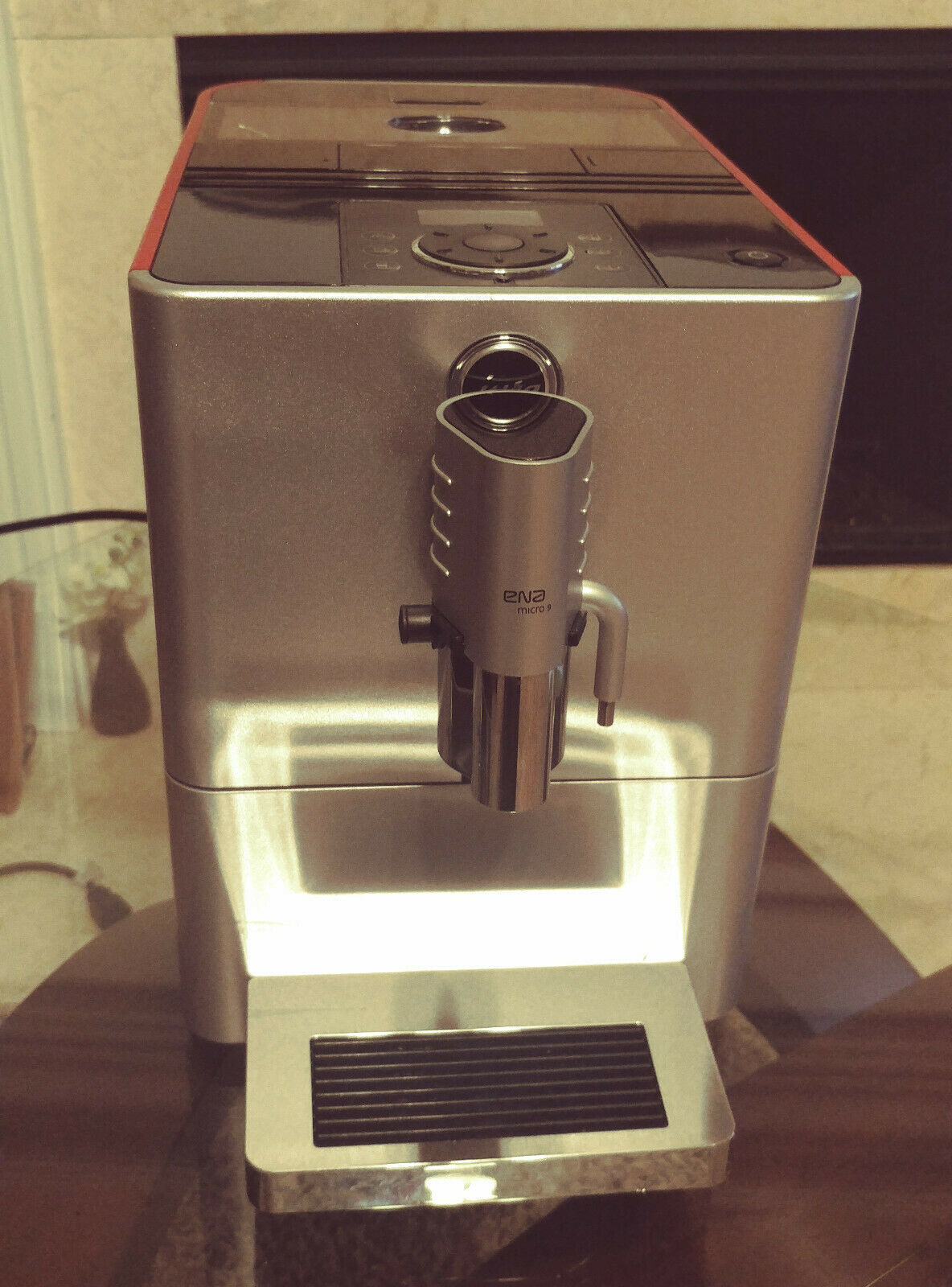 JURA ENA MICRO 9 ONE TOUCH CAPPUCINO/ESPRESSO MACHINE Espresso Machines