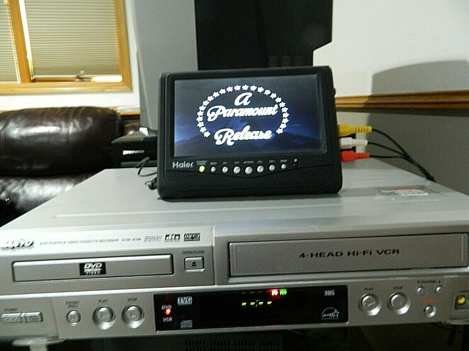 Sanyo DVD VCR Combo DVW6100 4HEAD HiFi Stereo VHS Video Cassette