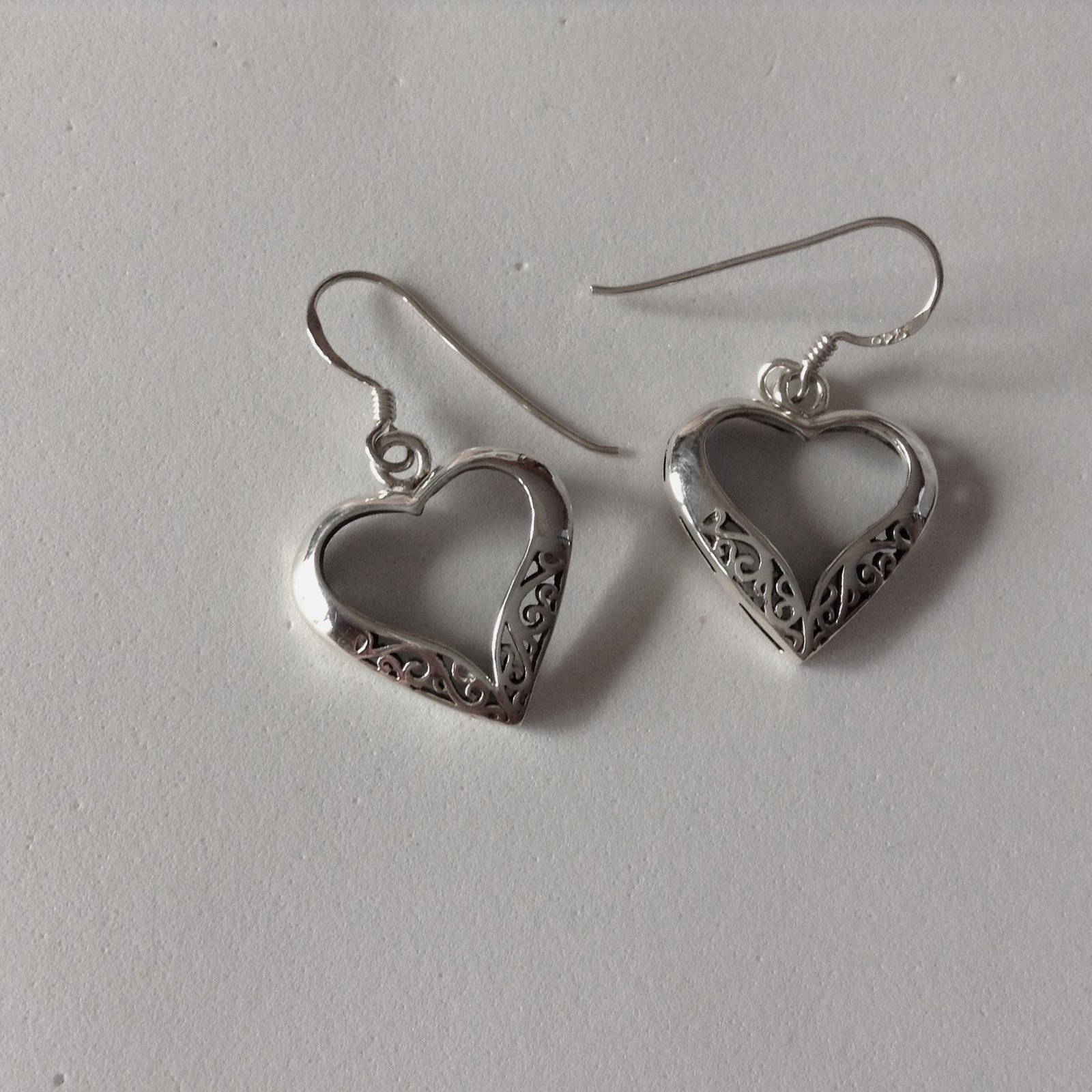 .925 Solid Sterling Silver Heart Dangle Hoop Earrings New - Precious ...
