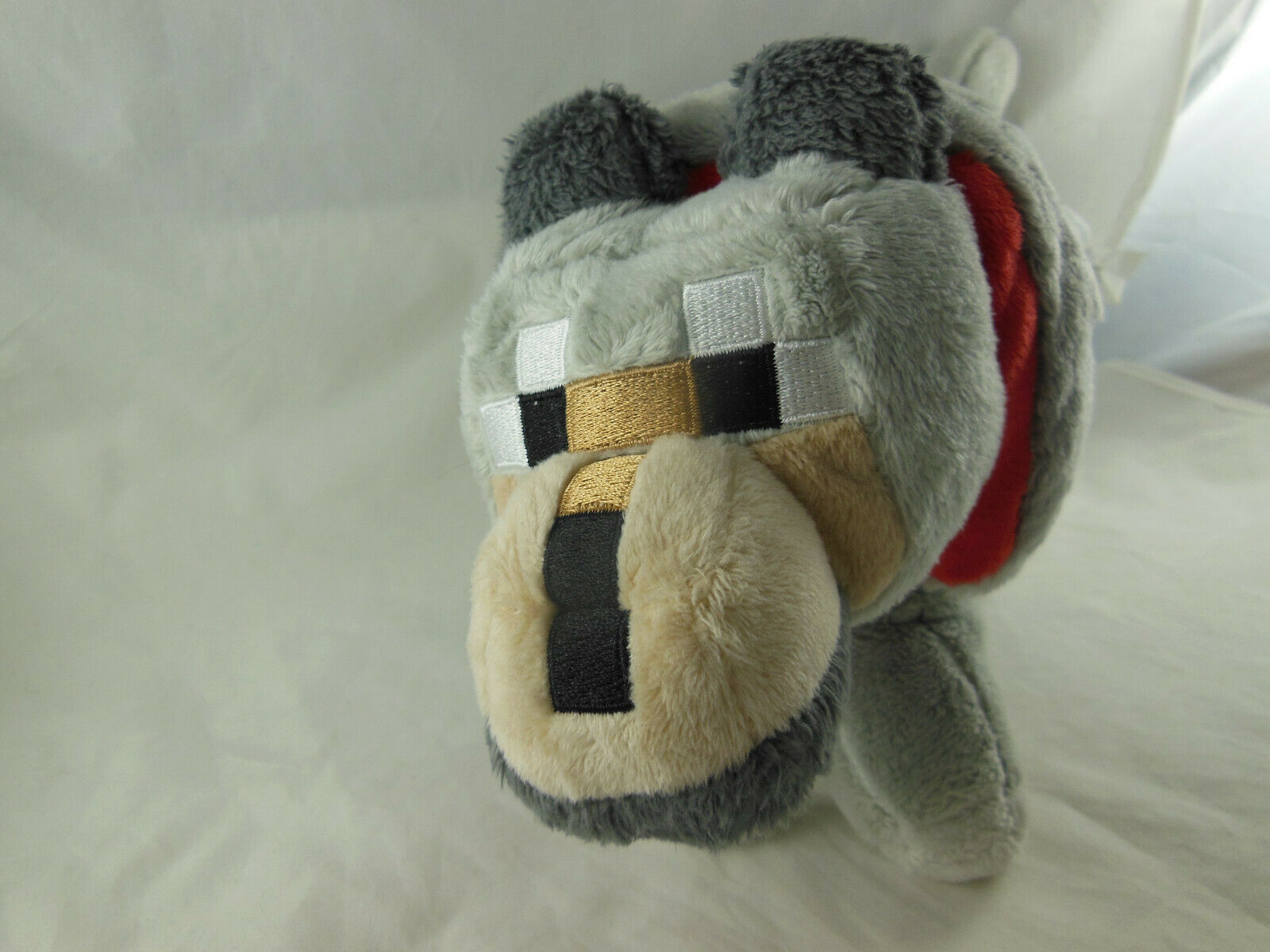 Spin Master Minecraft Grey Wolf Dog Stuffed Plush Jinx Mojang 7