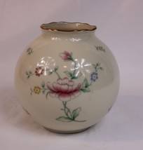 LENOX Bud Round Vase Gold Trim FLORAL GARDEN Made USA 4 1/4&quot; Tall Globe - $19.79